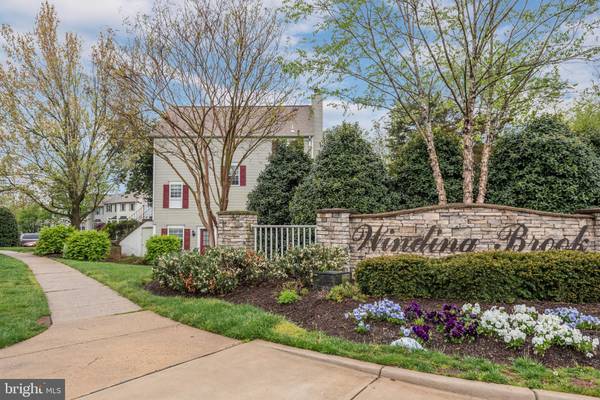 4000 SPRING RUN CT #1C, Chantilly, VA 20151