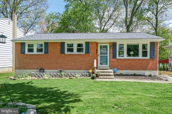 32 ROSE CIR, Newark, DE 19711