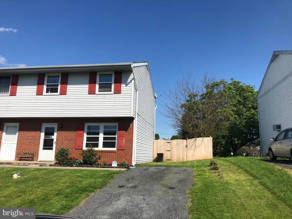 Mount Joy, PA 17552,432 S PLUM ST