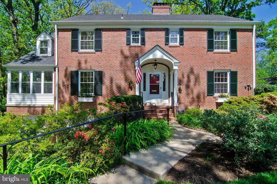 3320 CIRCLE HILL RD, Alexandria, VA 22305