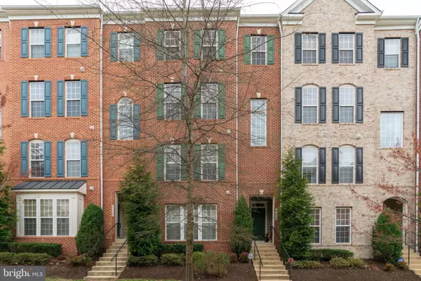 2272 MARGRAF CIR #378, Woodbridge, VA 22191