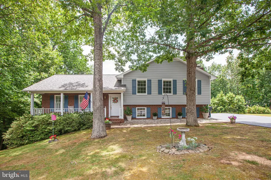 11 BRADFORD CT, Fredericksburg, VA 22405