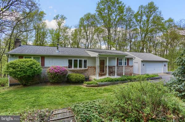 57 QUAKER HILL RD, Morgantown, PA 19543