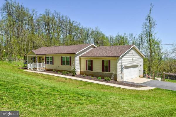 118 RIDGE DR, Chester Gap, VA 22623