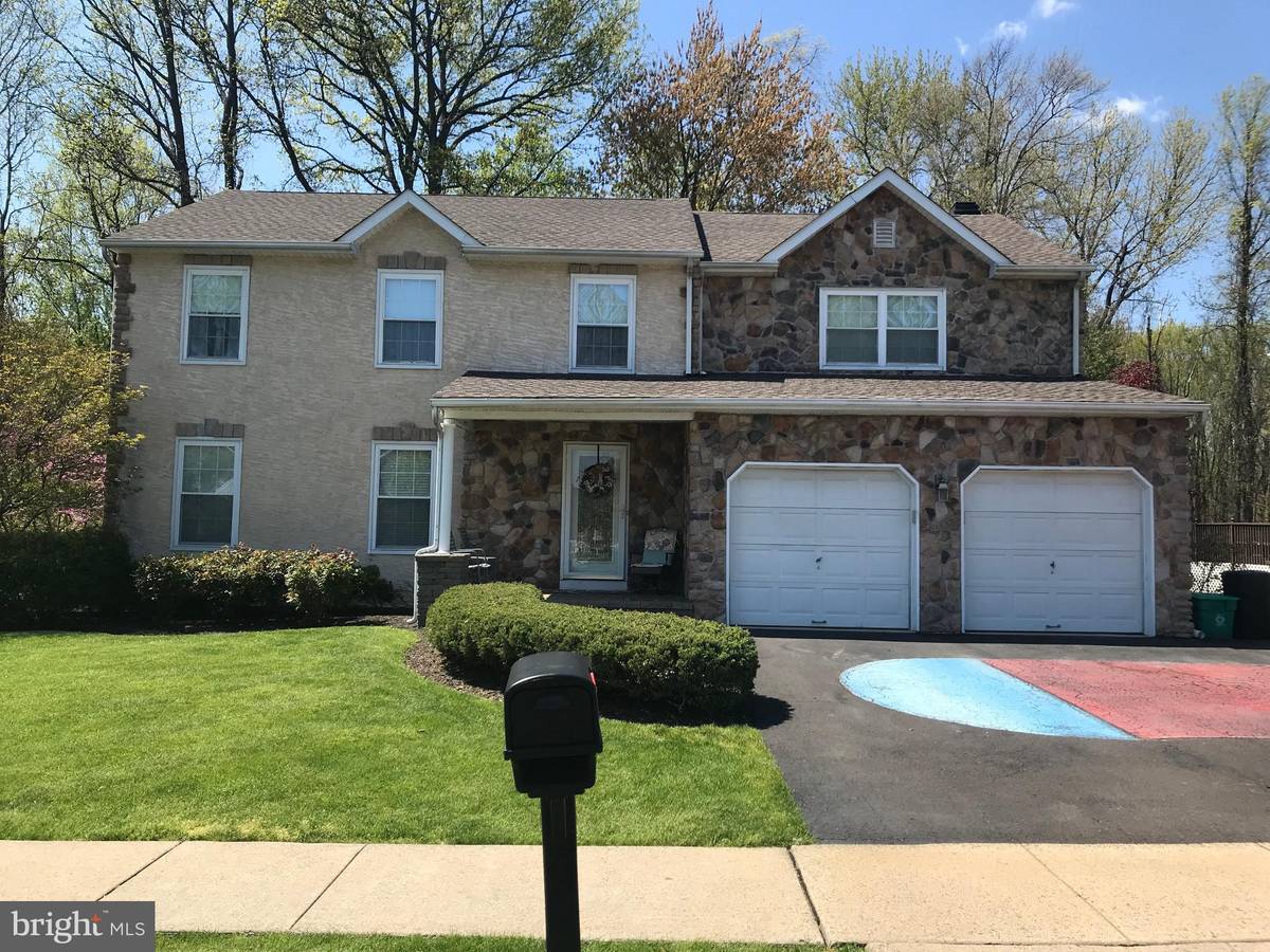 Langhorne, PA 19047,21 PICKERING BEND