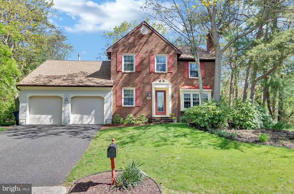 18 LEXTON RUN, Voorhees, NJ 08043