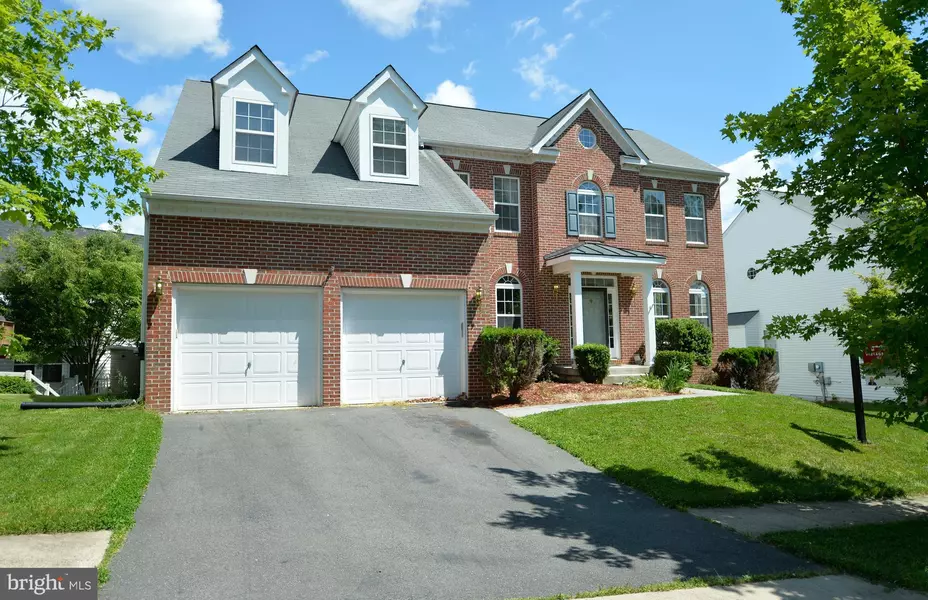 35504 COLLINGTON DR, Round Hill, VA 20141