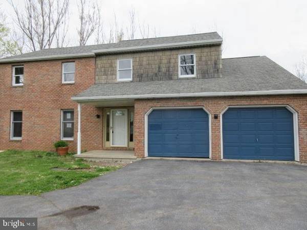 345 TEXTER MOUNTAIN RD, Robesonia, PA 19551