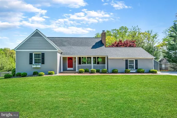 Cockeysville, MD 21030,712 W PADONIA RD