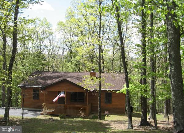 400 HIGHVIEW LN, Berkeley Springs, WV 25411