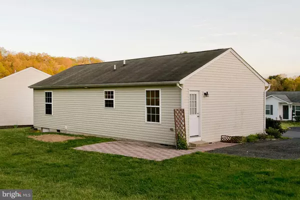 Inwood, WV 25428,39 EISENHOWER CIR