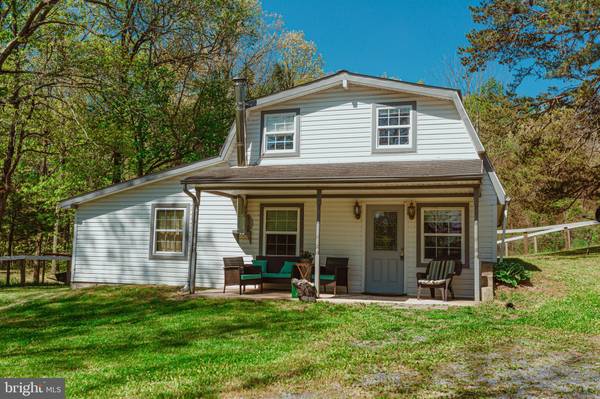 1112 CONSERVATION DR, Hedgesville, WV 25427