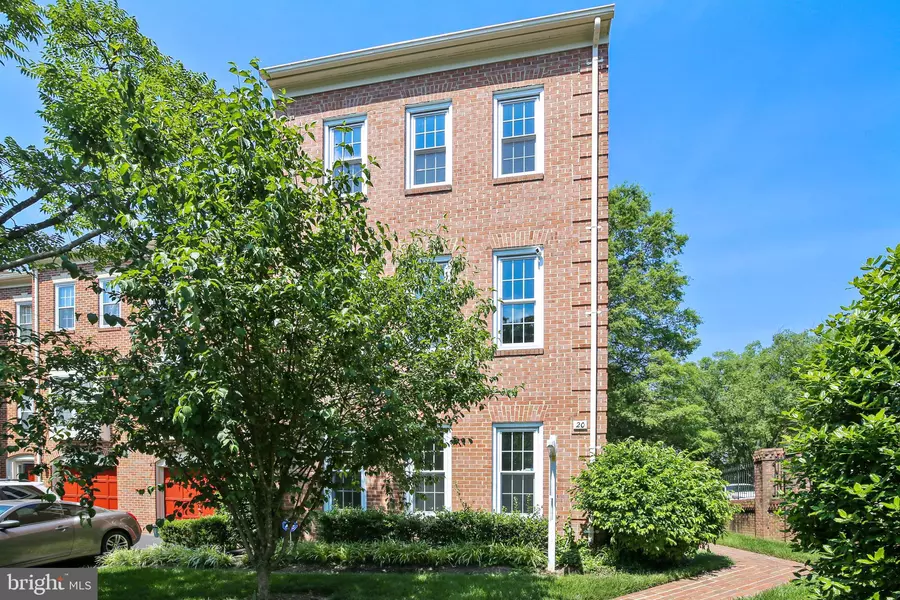 20 S MONTANA ST, Arlington, VA 22204