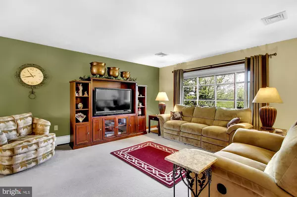 Gettysburg, PA 17325,957 BARLOW DR