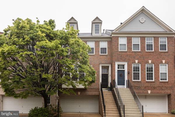 4628 LATROBE PL, Alexandria, VA 22311