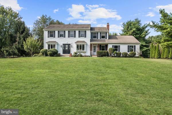 26 MEADOW DR, Southampton, NJ 08088