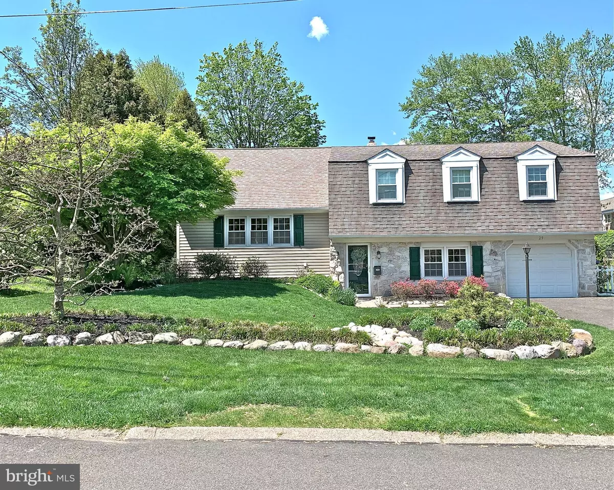 Doylestown, PA 18901,29 MEADOW LN