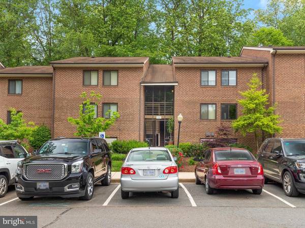 1530 NORTHGATE SQ #1A, Reston, VA 20190