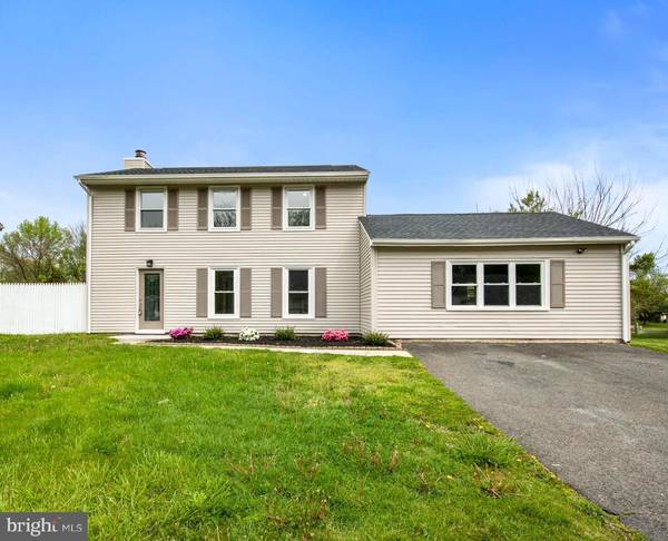 32 ABERDALE LN, Sicklerville, NJ 08081