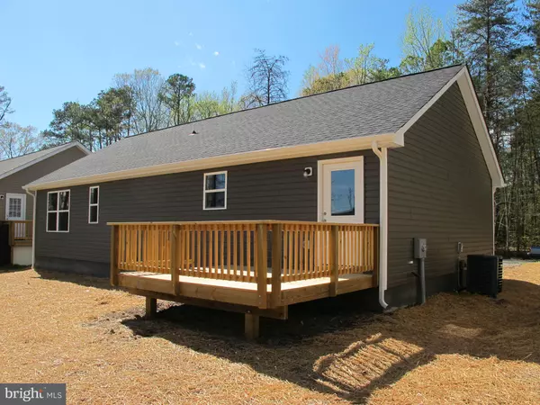 Colonial Beach, VA 22443,78 RUSTIC