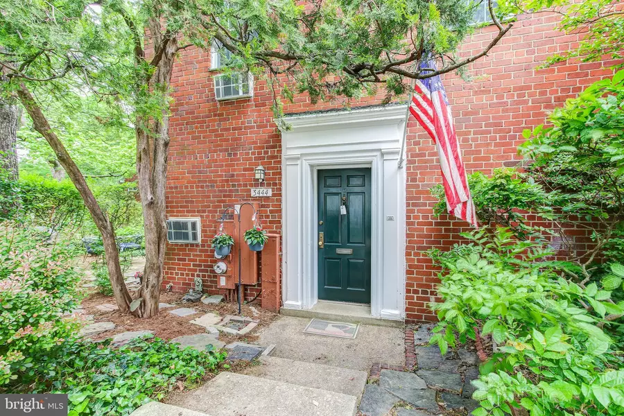 3444 GUNSTON RD, Alexandria, VA 22302