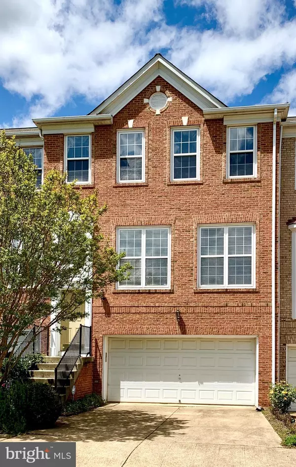 12572 FAIR VILLAGE WAY, Fairfax, VA 22033