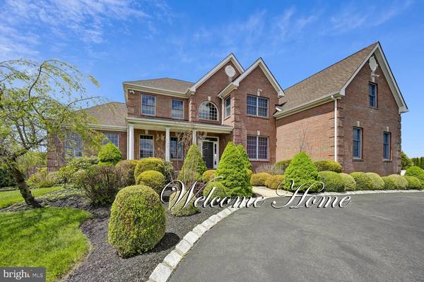 1 DEL MAR WAY, Monroe Twp, NJ 08831