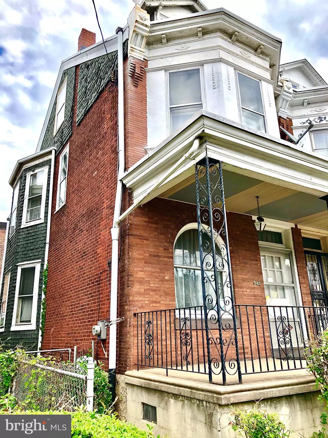 Philadelphia, PA 19120,541 W TABOR RD