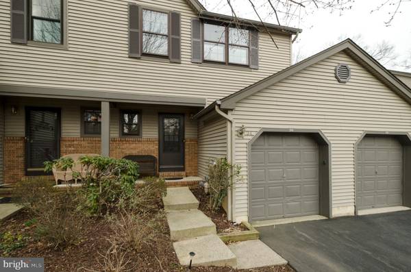 34 MANOR DR, Princeton, NJ 08540