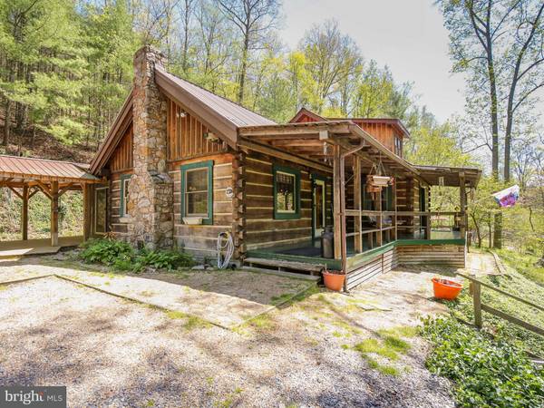 2264 COLD STREAM RD, Capon Bridge, WV 26711