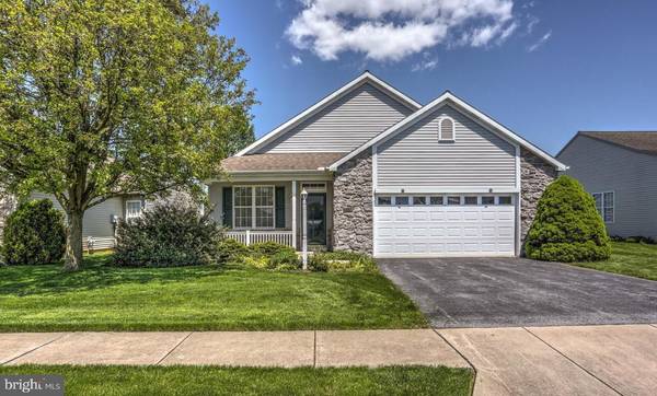 538 BENT OAK DR, Mount Joy, PA 17552