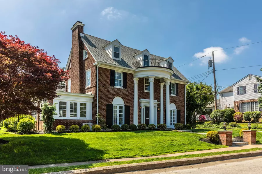 2400 WINDING WAY, Drexel Hill, PA 19026