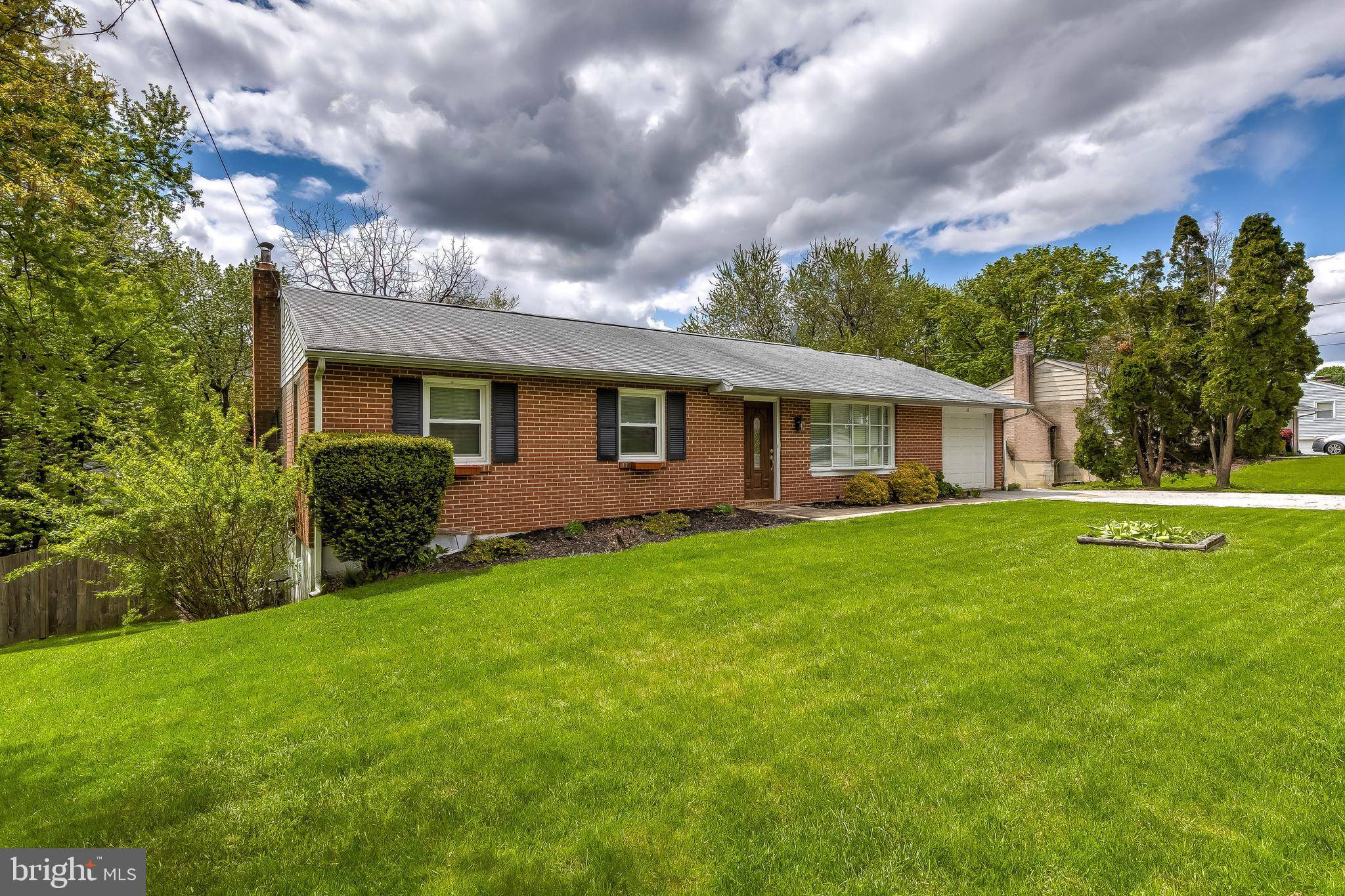 26 VIRGINIA AVE, Shrewsbury, PA 17361