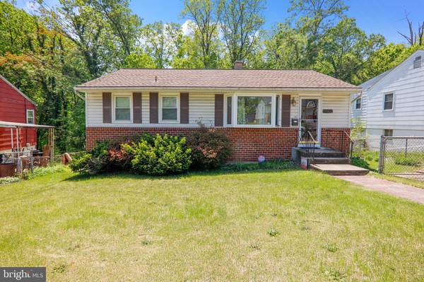 7319 OLIVER ST, Lanham, MD 20706