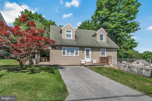 36 MOUNTAIN SPRING RD, Blandon, PA 19510