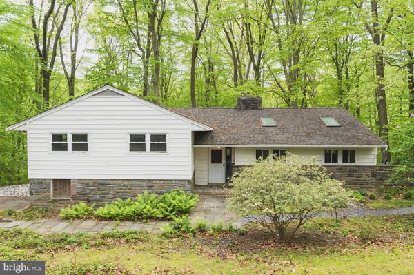 261 PAXON HOLLOW RD, Media, PA 19063