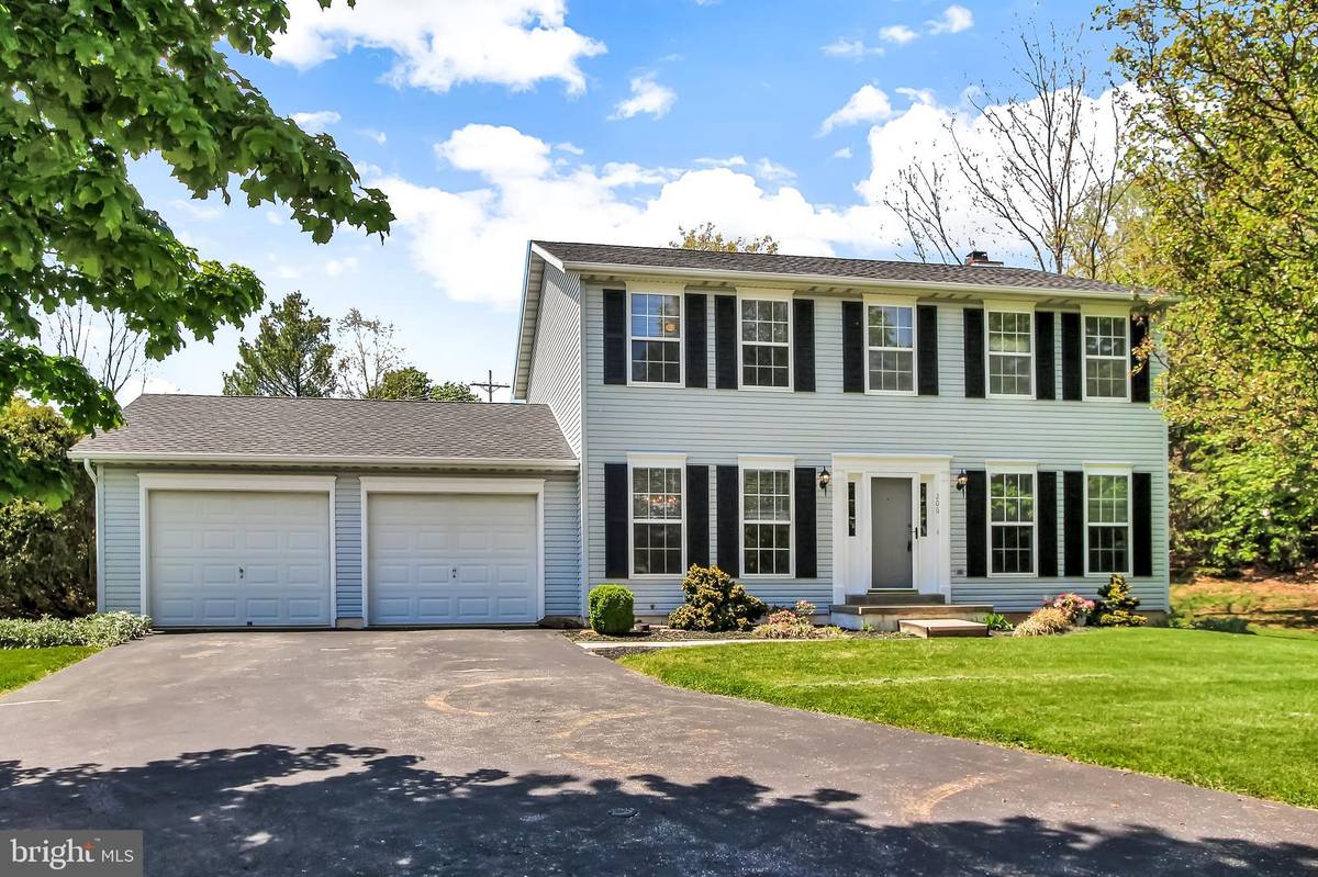 Stewartstown, PA 17363,206 GAUGE CT