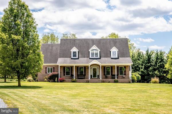 2420 HOLLOW RUN RD, Luray, VA 22835