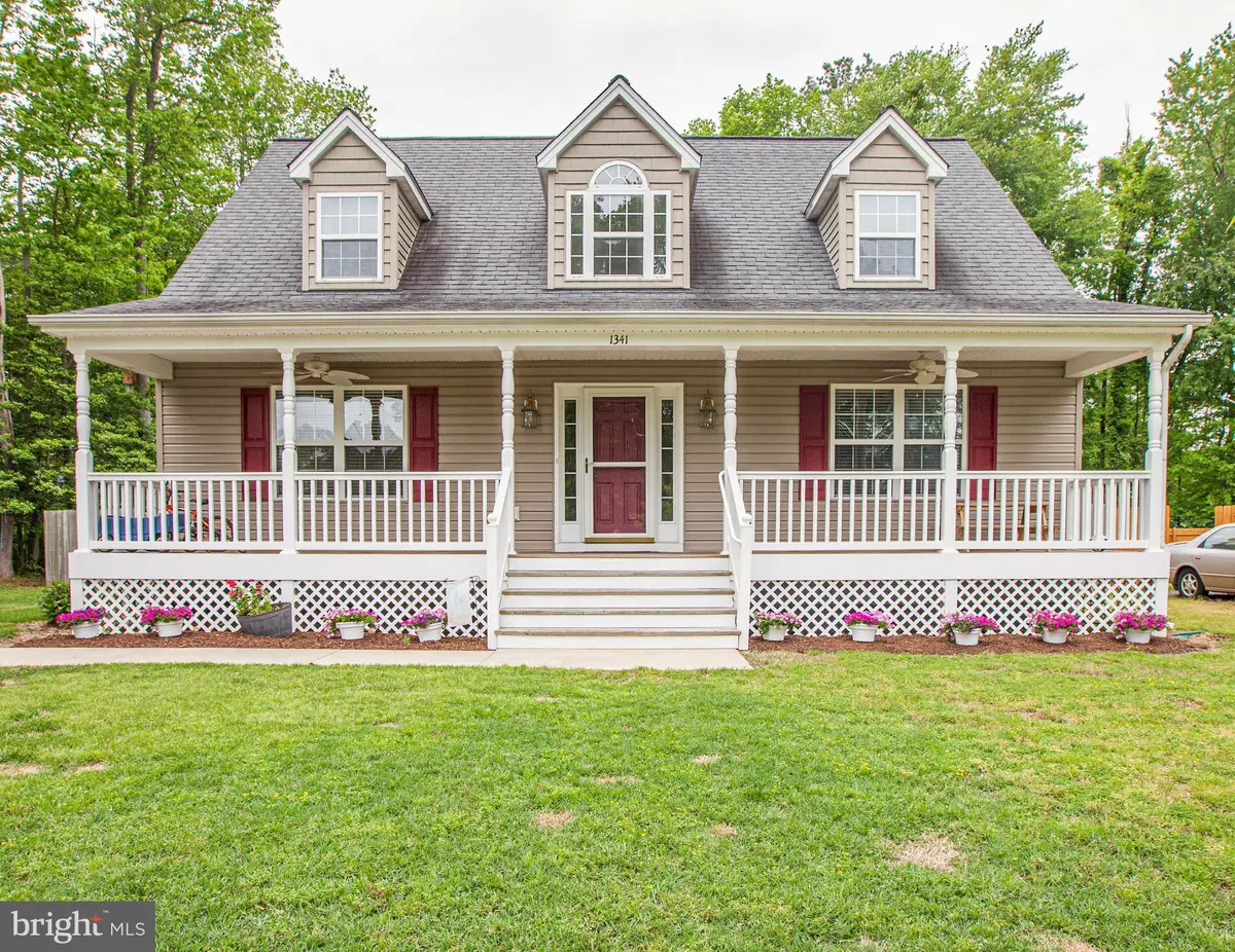 Colonial Beach, VA 22443,1341 HOLLY VISTA DR