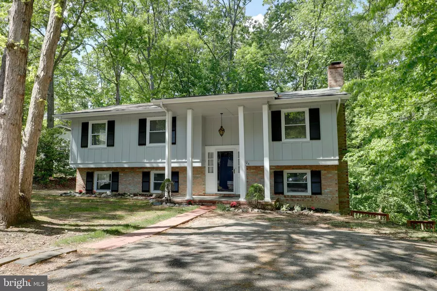 324 TULIP PL, Fredericksburg, VA 22408