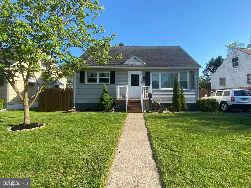 16 BEECHWOOD DR, Middletown, PA 17057