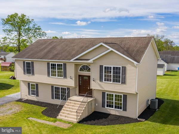 93 LARRY WAY, Bunker Hill, WV 25413