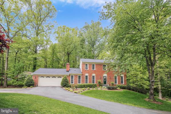 3100 COBB HILL LN, Oakton, VA 22124