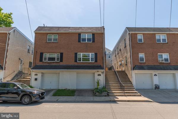 905 WOOD ST, Conshohocken, PA 19428