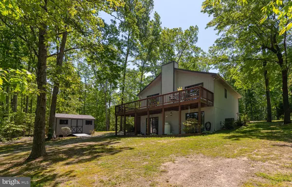 Ruther Glen, VA 22546,327 CRUMP DR