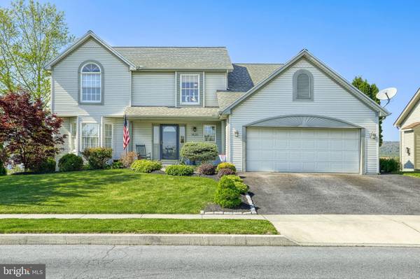 1420 SILVER CREEK DR, Mechanicsburg, PA 17050