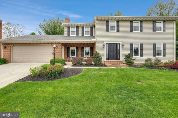 905 PEACHTREE DR, Mechanicsburg, PA 17055