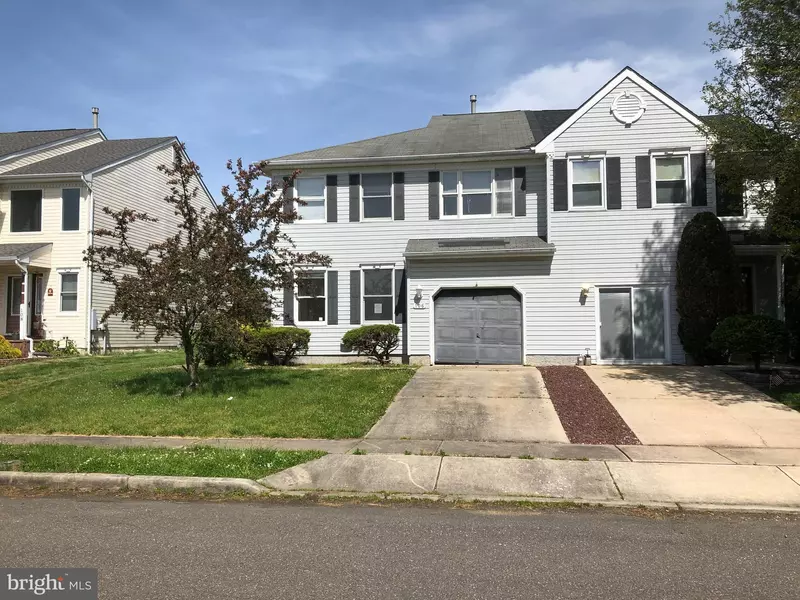 106 DOGWOOD DR, Mullica Hill, NJ 08062