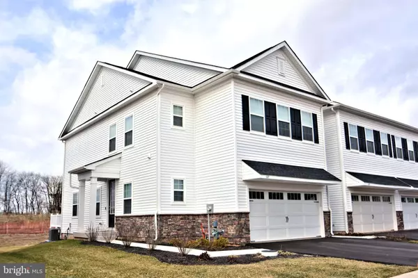 127 GOLDEN VALE DR, Royersford, PA 19468