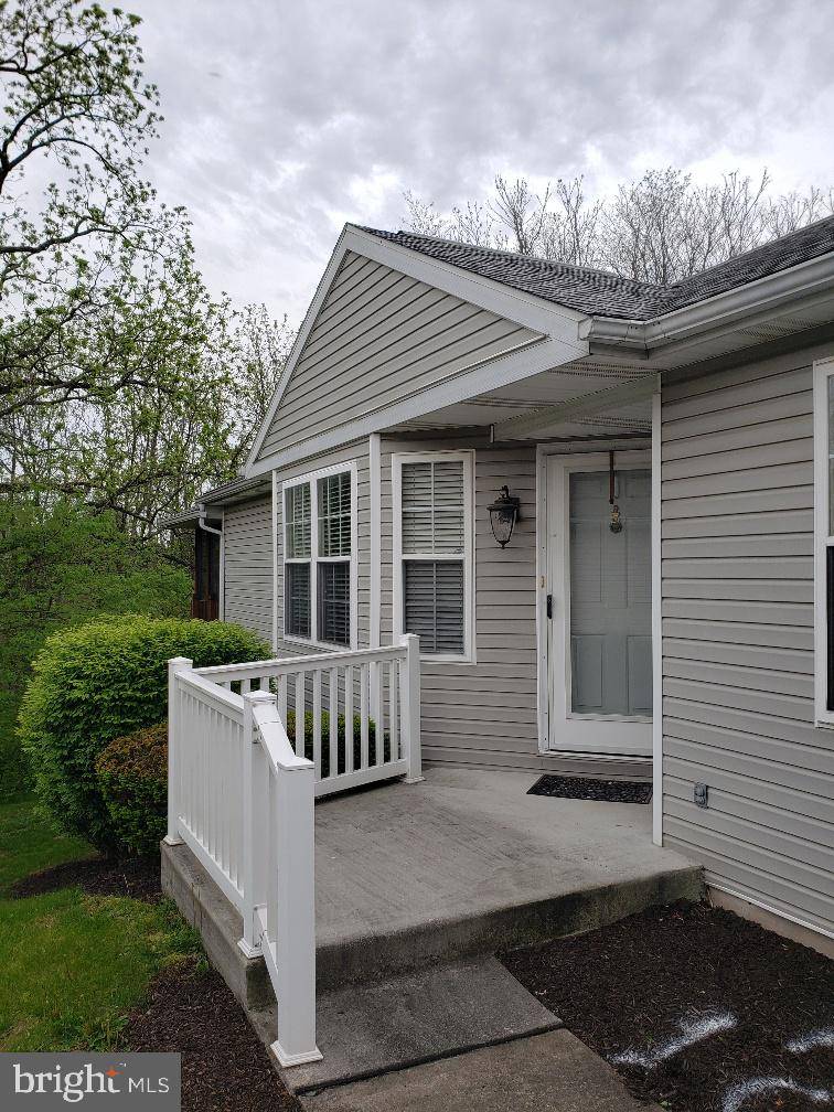 Harrisburg, PA 17111,721 N HIGHLANDS DR